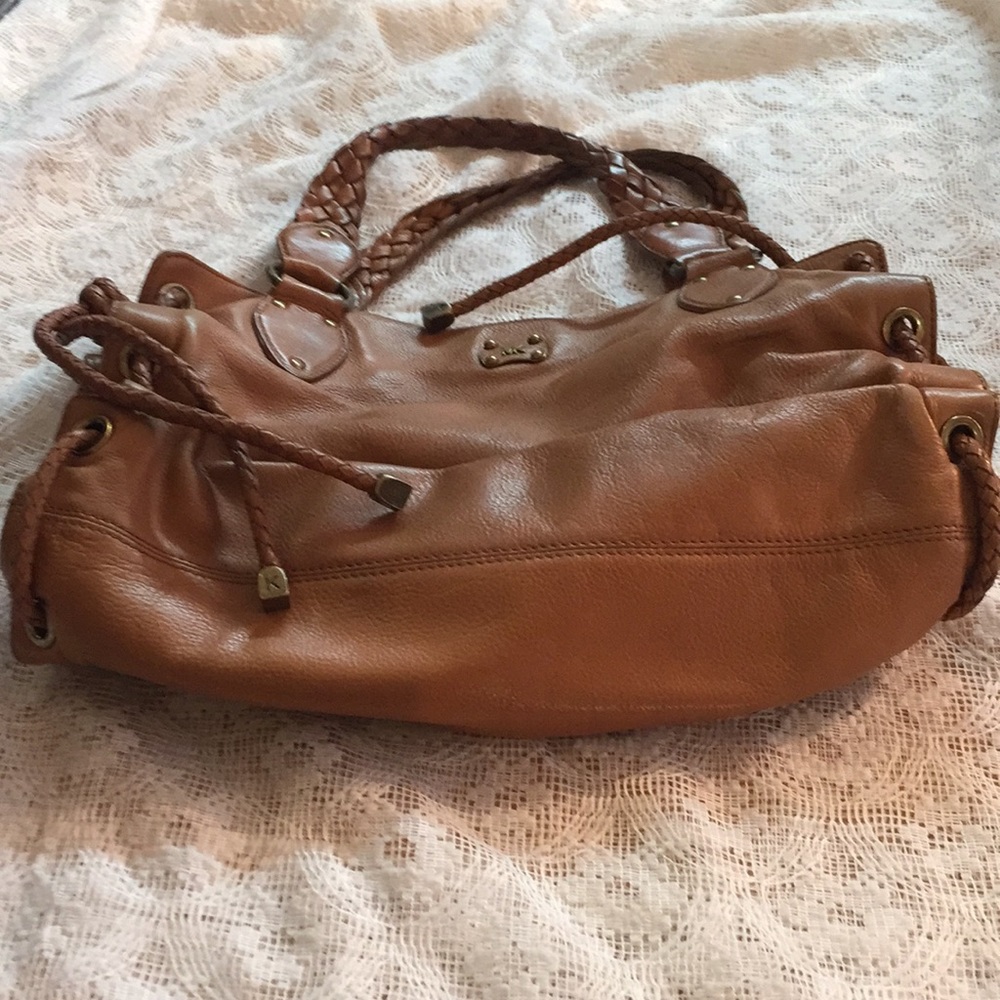 MK 👜 - Picture 2 of 4